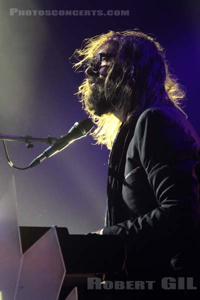 SEBASTIEN TELLIER - 2012-11-01 - PARIS - Grande Halle de La Villette - 